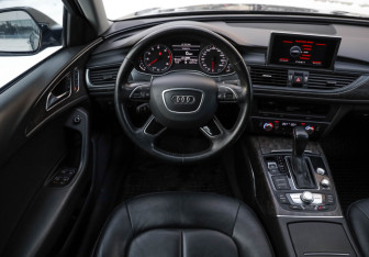 Подержанный автомобиль Audi A6 Sedan 2016 года (13 фото)