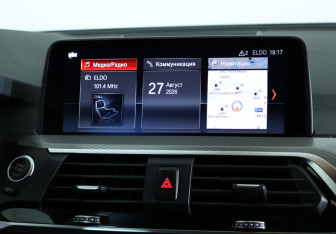 Подержанный автомобиль BMW X3 2019 года (13 фото)