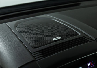 Подержанный автомобиль Renault Koleos 2018 года (21 фото)