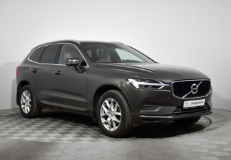 Подержанный автомобиль Volvo XC60 2019 года (3 фото)