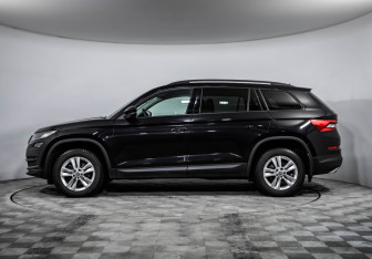Подержанный автомобиль Skoda Kodiaq 2020 года (4 фото)