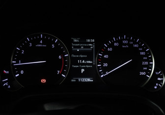 Подержанный автомобиль Lexus RX 2017 года (12 фото)