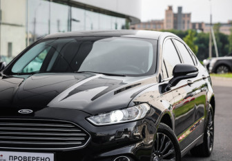 Подержанный автомобиль Ford Mondeo Sedan 2018 года (2 фото)