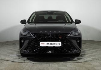 Подержанный автомобиль Omoda S5 GT 2023 года (2 фото)