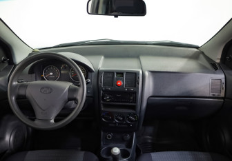 Подержанный автомобиль Hyundai Getz 2007 года (8 фото)