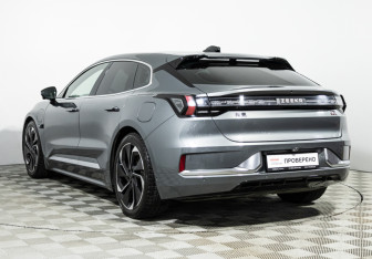 Подержанный автомобиль Zeekr 001 2023 года (7 фото)