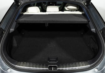 Подержанный автомобиль Zeekr 001 2022 года (31 фото)