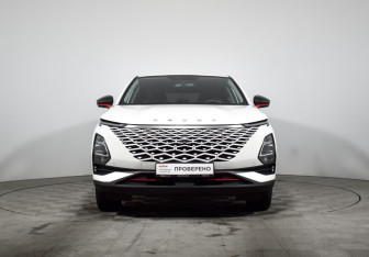 Подержанный автомобиль Omoda C5 2023 года (2 фото)