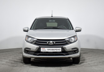 Подержанный автомобиль LADA (ВАЗ) Granta Hatchback 2022 года (2 фото)