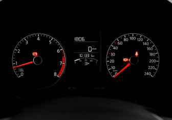 Подержанный автомобиль Volkswagen Polo Sedan 2016 года (18 фото)