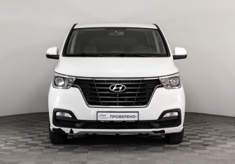 Подержанный автомобиль Hyundai H-1 2020 года (2 фото)