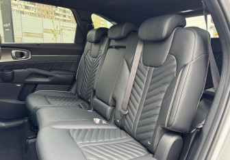 Новый Kia Sorento 2025 (15 фото)