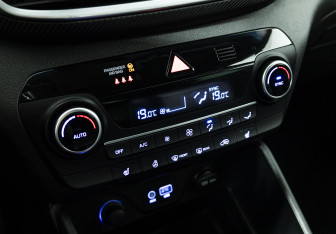 Подержанный автомобиль Hyundai Tucson 2019 года (16 фото)