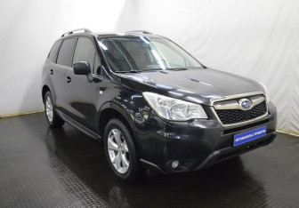 Подержанный автомобиль Subaru Forester Suv 2014 года (3 фото)