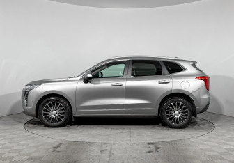 Подержанный автомобиль Haval Jolion 2023 года (8 фото)