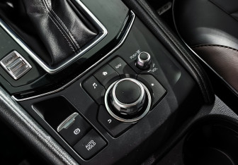 Подержанный автомобиль Mazda CX-5 2018 года (18 фото)