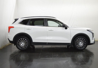 Подержанный автомобиль Haval Jolion 2024 года (4 фото)