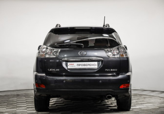 Подержанный автомобиль Lexus RX 2008 года (6 фото)