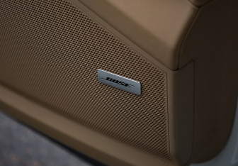 Подержанный автомобиль Porsche Cayenne 2021 года (15 фото)