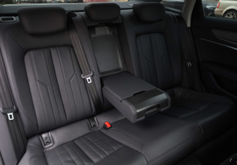 Подержанный автомобиль Audi A6 Sedan 2019 года (26 фото)