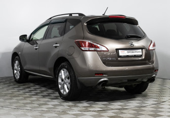 Подержанный автомобиль Nissan Murano Suv 2014 года (7 фото)