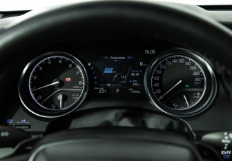 Подержанный автомобиль Toyota Camry Sedan 2022 года (12 фото)