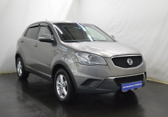 Подержанный автомобиль SsangYong Actyon 2013 года (3 фото)