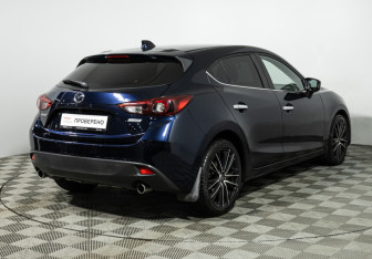 Подержанный автомобиль Mazda 3 Hatchback 2014 года (5 фото)