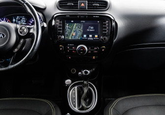 Подержанный автомобиль Kia Soul 2015 года (14 фото)