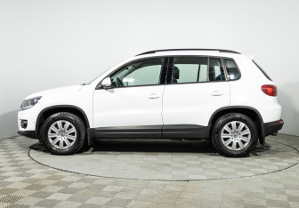 Подержанный автомобиль Volkswagen Tiguan 2014 года (8 фото)