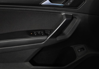 Подержанный автомобиль Volkswagen Tiguan 2019 года (22 фото)