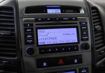 Подержанный автомобиль Hyundai Santa Fe 2010 года (13 фото)