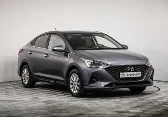 Подержанный автомобиль Hyundai Solaris Sedan 2021 года (3 фото)