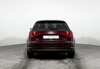 Подержанный автомобиль Audi A3 Hatchback 2015 года (6 фото)