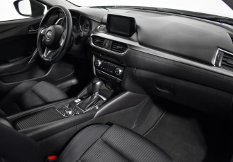 Подержанный автомобиль Mazda 6 Sedan 2015 года (13 фото)