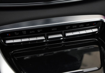 Подержанный автомобиль Mercedes-Benz AMG GT Liftback 2021 года (21 фото)