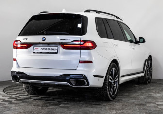 Подержанный автомобиль BMW X7 2019 года (6 фото)