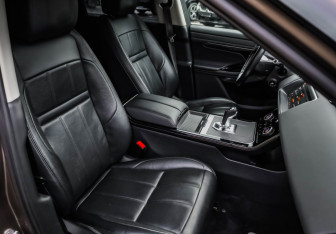 Подержанный автомобиль Land Rover Range Rover Evoque 2020 года (27 фото)