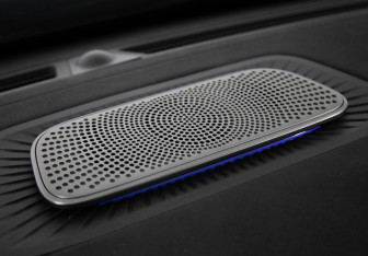 Подержанный автомобиль Exeed VX 2023 года (18 фото)