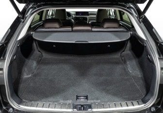 Подержанный автомобиль Lexus RX 2018 года (26 фото)