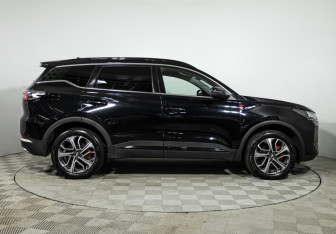 Подержанный автомобиль Chery Tiggo 7 Pro Max 2024 года (4 фото)