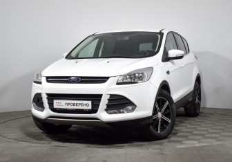 Подержанный автомобиль Ford Kuga 2015 года (1 фото)