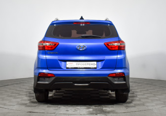 Подержанный автомобиль Hyundai Creta 2017 года (6 фото)