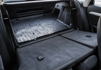 Подержанный автомобиль Audi Q3 2016 года (29 фото)