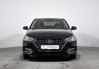 Подержанный автомобиль Hyundai Solaris Sedan 2019 года (2 фото)