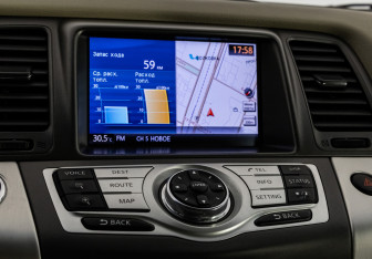 Подержанный автомобиль Nissan Murano Suv 2012 года (15 фото)