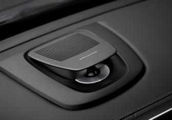 Подержанный автомобиль BMW X5 M 2017 года (27 фото)