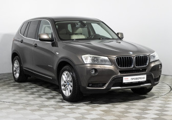 Подержанный автомобиль BMW X3 2010 года (3 фото)