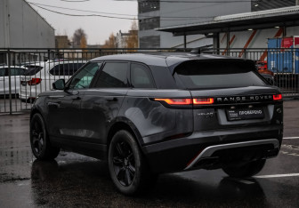 Подержанный автомобиль Land Rover Range Rover Velar 2018 года (8 фото)