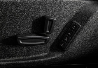 Подержанный автомобиль Ford Mondeo Sedan 2013 года (18 фото)